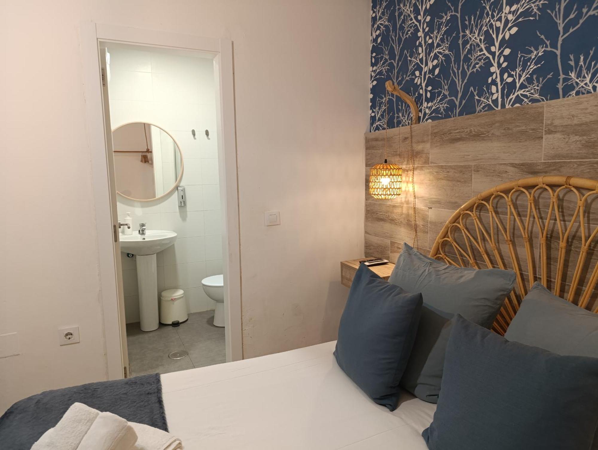 Апартаменты Blue Malaga Center Экстерьер фото